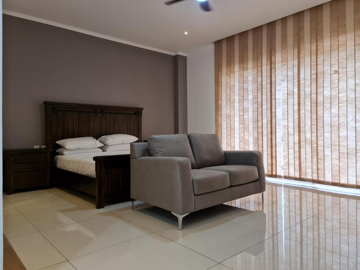 Royale Suites By Arc Royal Luxury Apts Anse Royale Eksteriør bilde