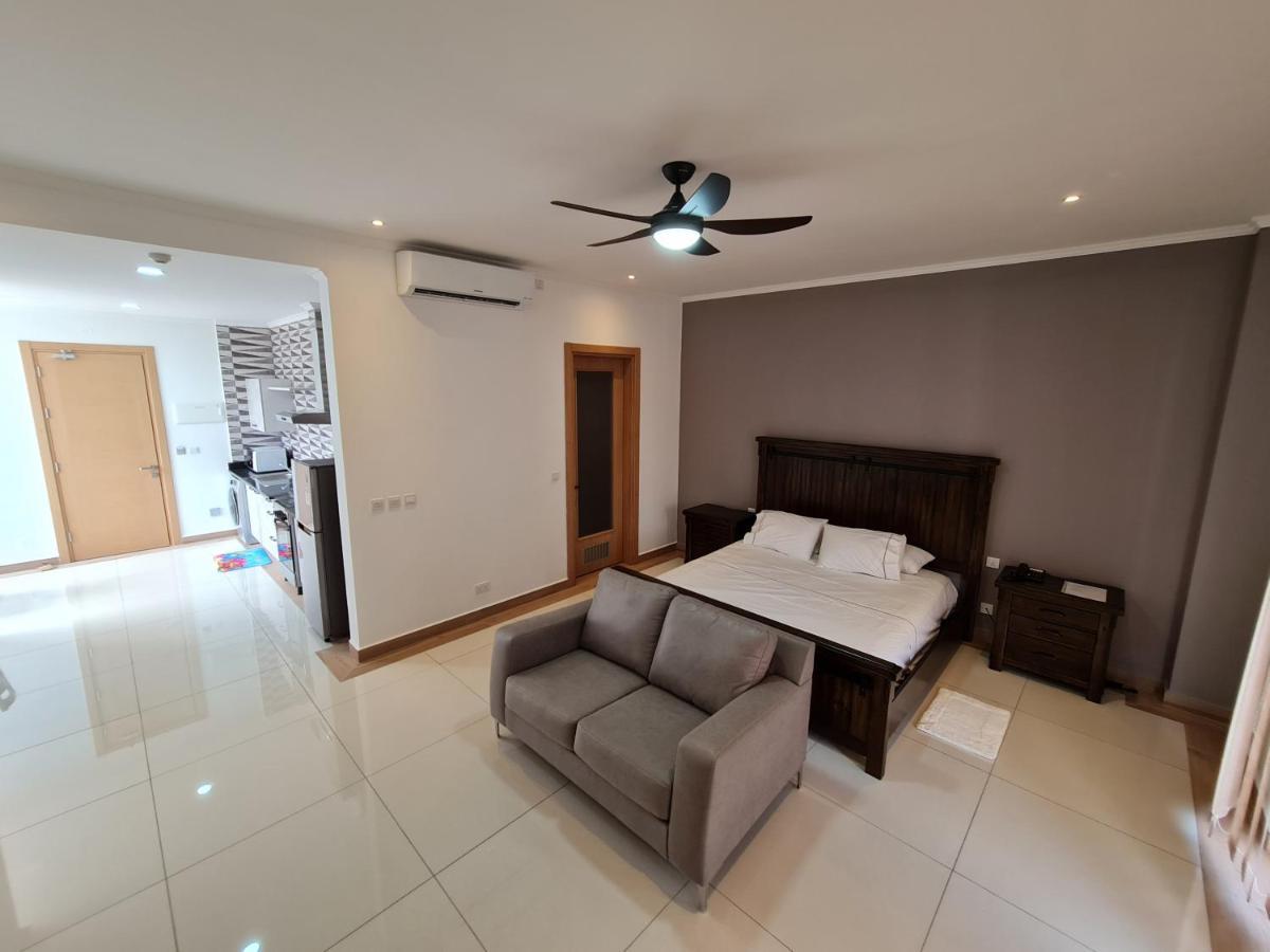 Royale Suites By Arc Royal Luxury Apts Anse Royale Eksteriør bilde