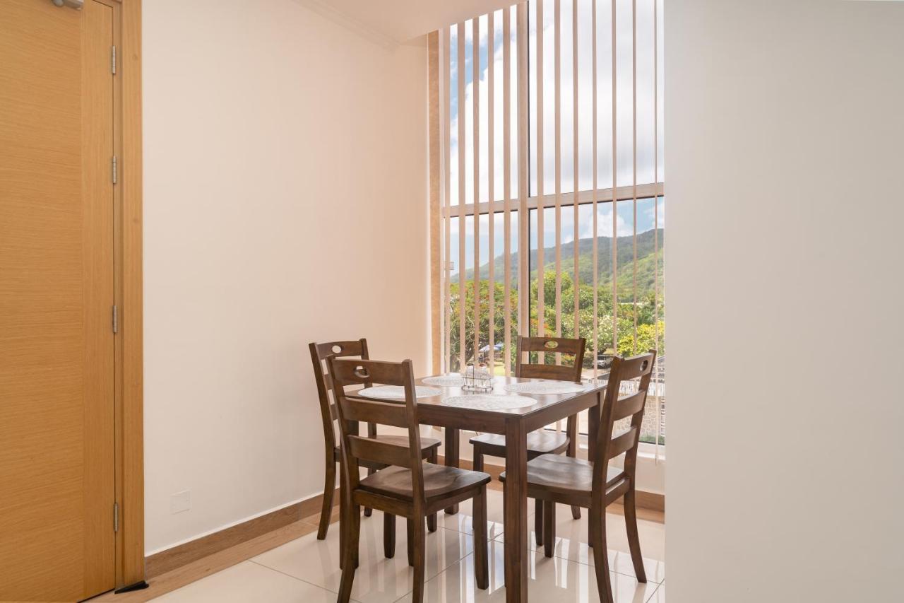 Royale Suites By Arc Royal Luxury Apts Anse Royale Eksteriør bilde